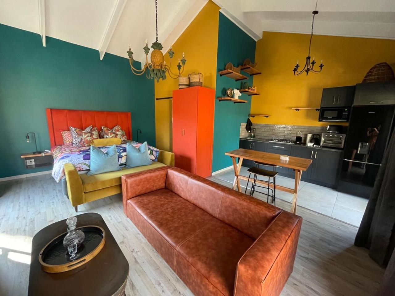 Periwinkle, Grove ,Acorn & Sage Cottages Clarens Szoba fotó