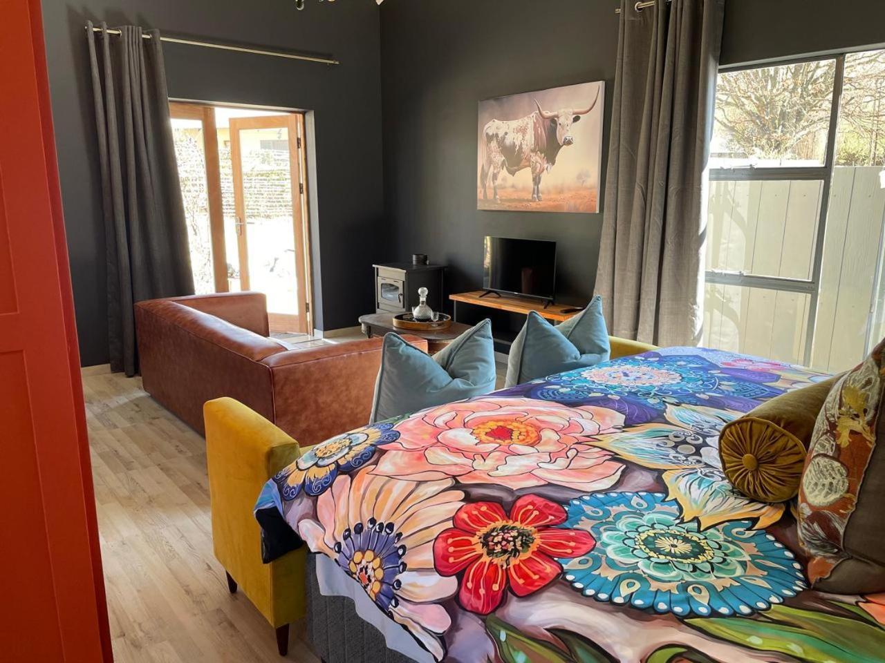 Periwinkle, Grove ,Acorn & Sage Cottages Clarens Szoba fotó