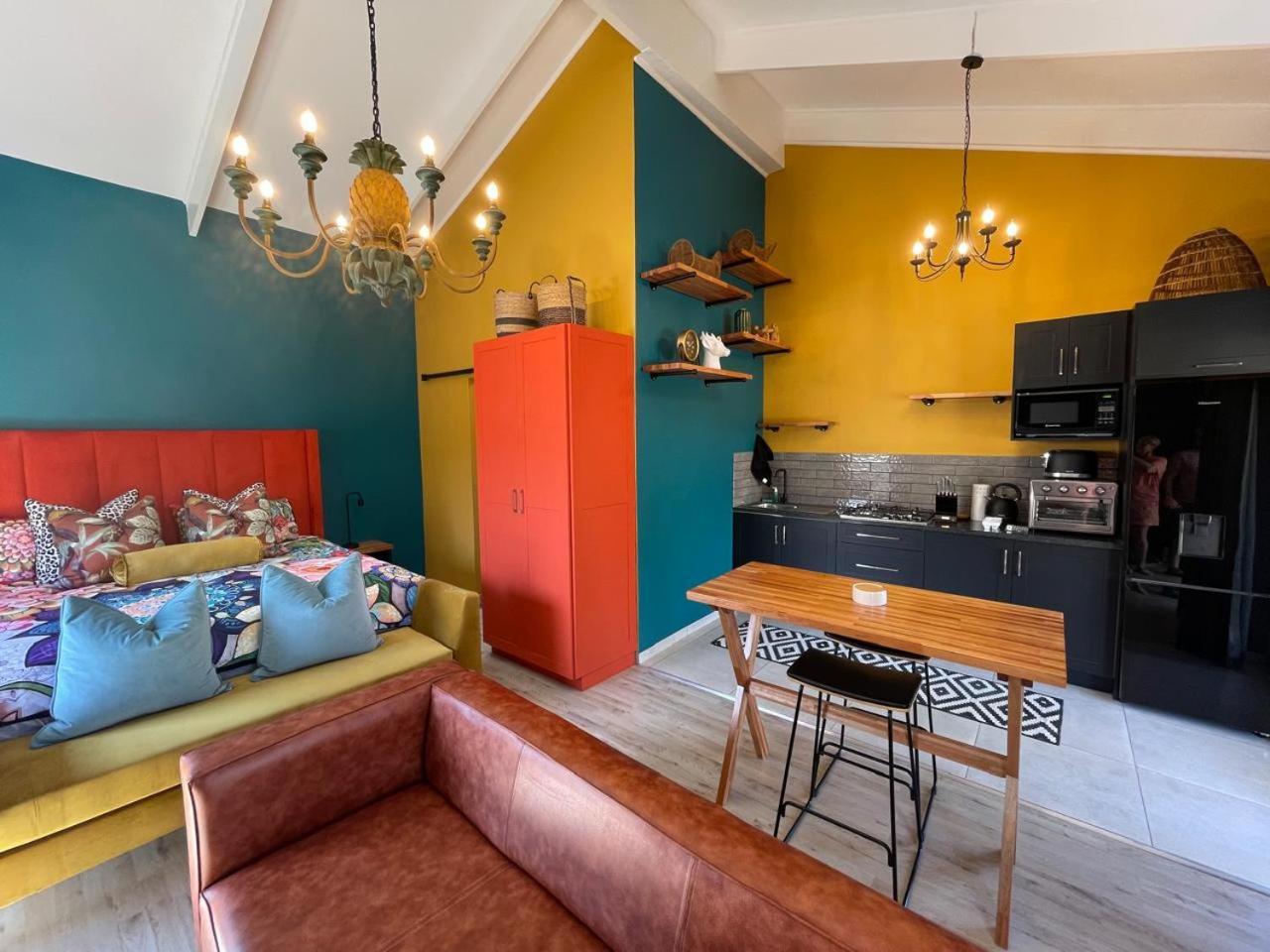 Periwinkle, Grove ,Acorn & Sage Cottages Clarens Szoba fotó